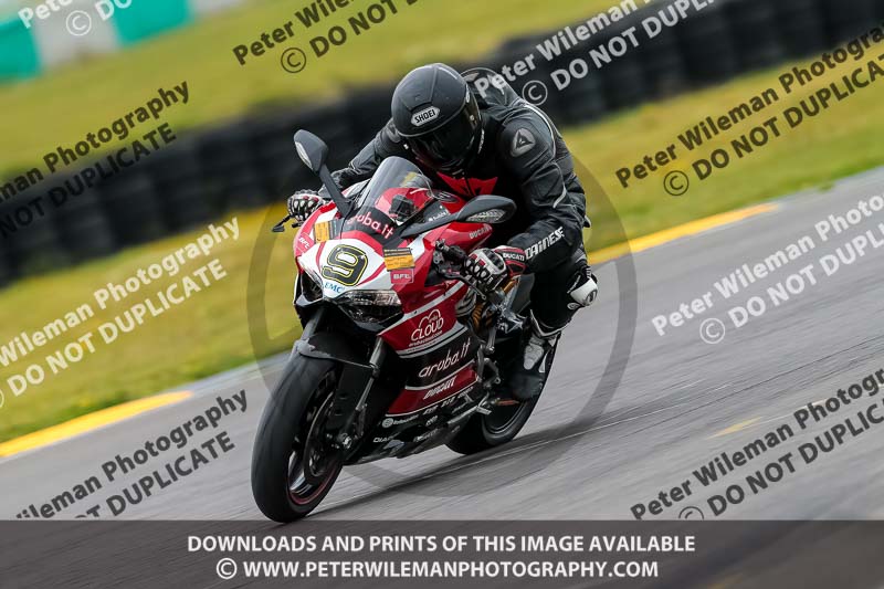 PJM Photography;anglesey no limits trackday;anglesey photographs;anglesey trackday photographs;enduro digital images;event digital images;eventdigitalimages;no limits trackdays;peter wileman photography;racing digital images;trac mon;trackday digital images;trackday photos;ty croes